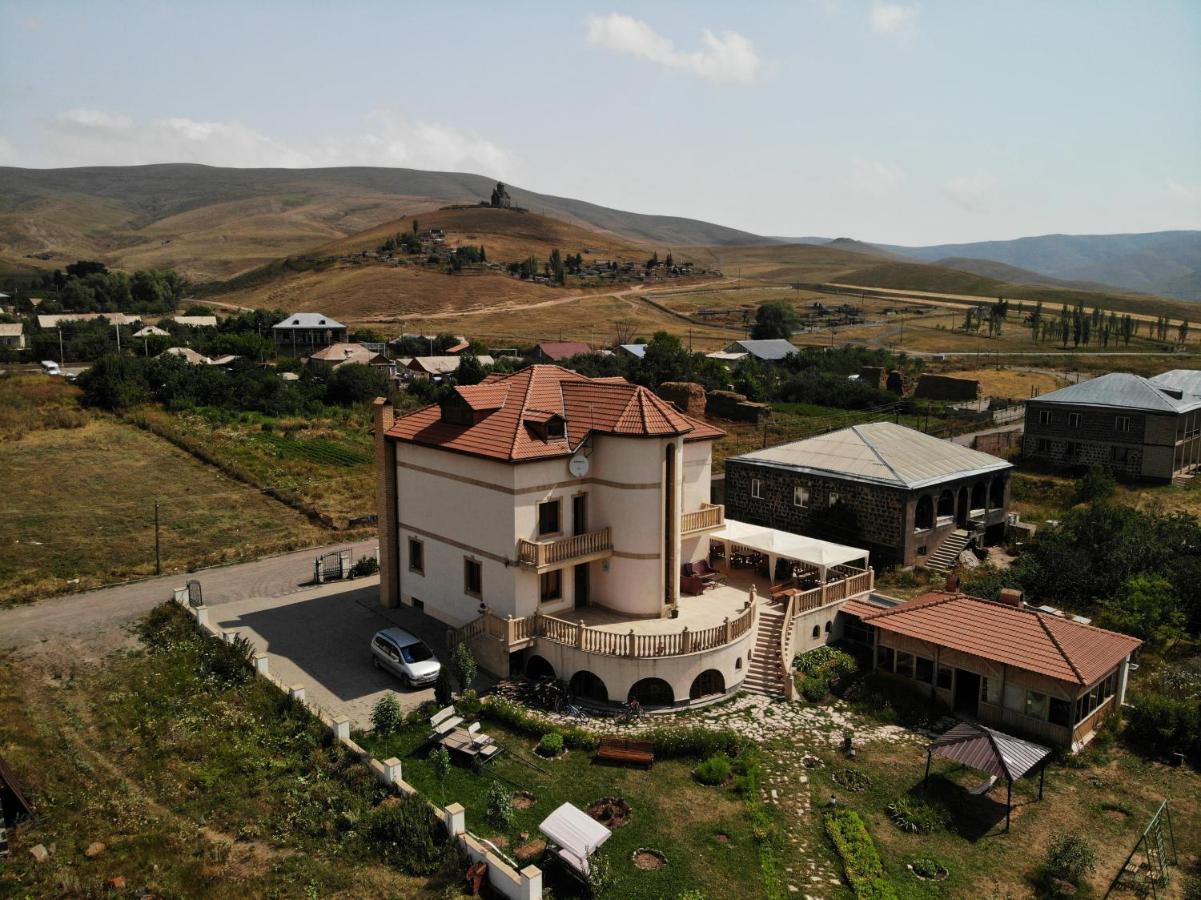 Tsaghkunq Guest House Sevan Extérieur photo