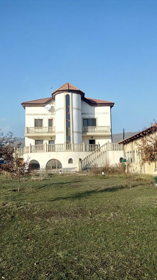 Tsaghkunq Guest House Sevan Extérieur photo